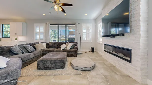 $869,900 | 7553 Poulicny Lane, Melbourne, FL 32940
