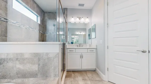 $869,900 | 7553 Poulicny Lane, Melbourne, FL 32940