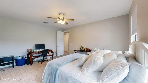 $869,900 | 7553 Poulicny Lane, Melbourne, FL 32940
