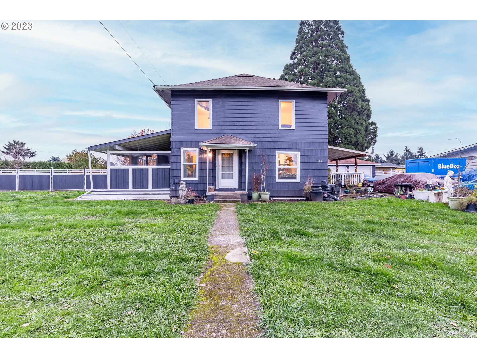 2890 Lansing Ave Northeast  