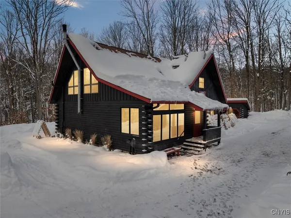 $724,000 | 3595 Military Road, Newport, NY 13416