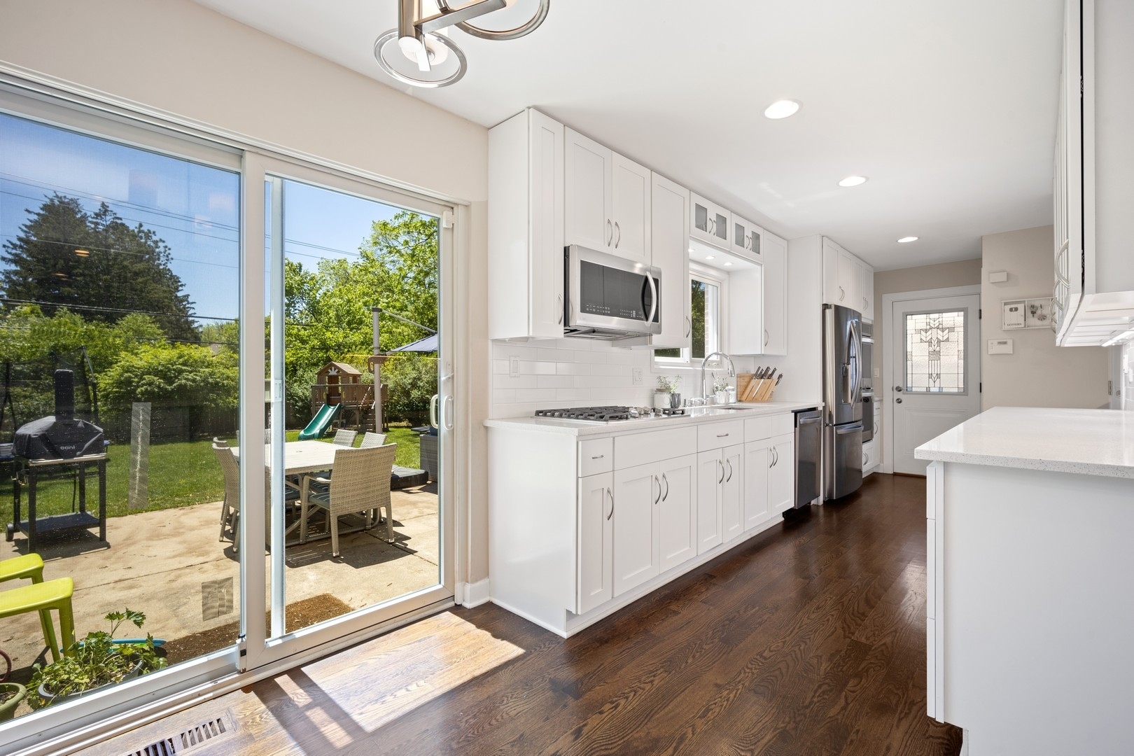 2871 Aspen Road Northbrook, IL 60062 - Photo 8 of 25