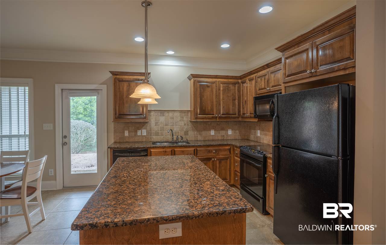 9916 Windmill Road, Unit 12 Fairhope, AL 36532 - Photo 8 of 17