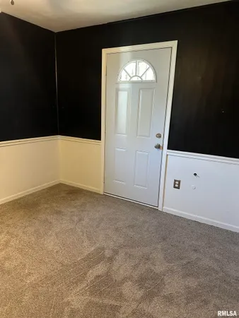 $139,000 | 1130 Sunset Drive, East Peoria, IL 61611