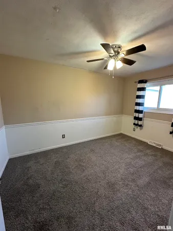 $139,000 | 1130 Sunset Drive, East Peoria, IL 61611