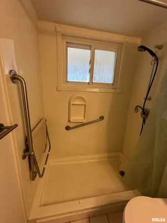 $139,000 | 1130 Sunset Drive, East Peoria, IL 61611