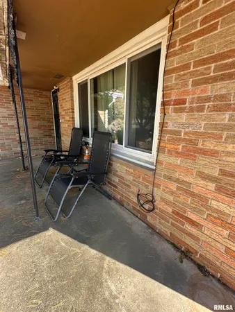 $139,000 | 1130 Sunset Drive, East Peoria, IL 61611