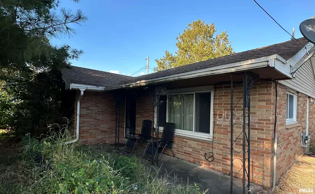 $139,000 | 1130 Sunset Drive, East Peoria, IL 61611