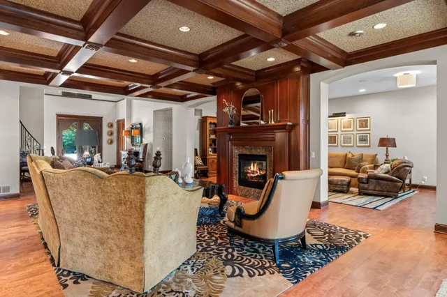 $5,400,000 | 230 Birch Bluff Road, Excelsior, MN 55331