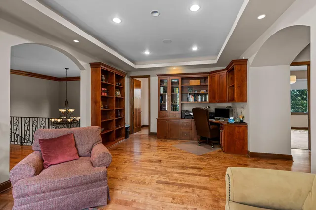 $5,400,000 | 230 Birch Bluff Road, Excelsior, MN 55331