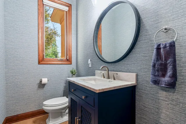 $5,400,000 | 230 Birch Bluff Road, Excelsior, MN 55331