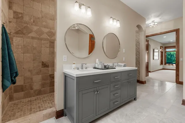 $5,400,000 | 230 Birch Bluff Road, Excelsior, MN 55331