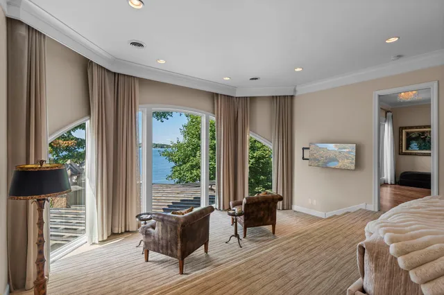 $5,400,000 | 230 Birch Bluff Road, Excelsior, MN 55331