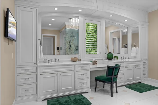 $5,400,000 | 230 Birch Bluff Road, Excelsior, MN 55331