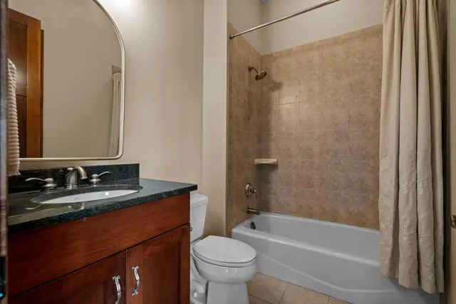 $5,400,000 | 230 Birch Bluff Road, Excelsior, MN 55331