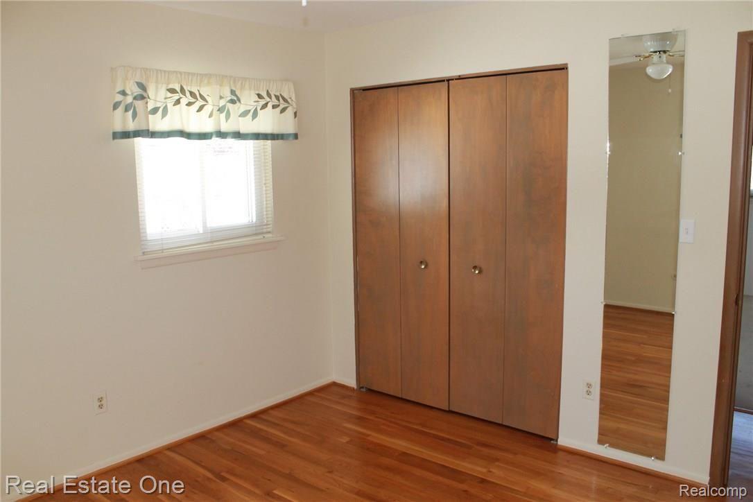 167 Booth Road Troy, MI 48085 - Photo 14 of 30 IMG_1437.JPG