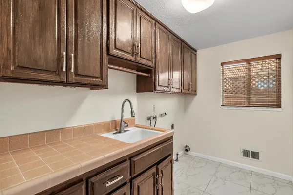 $519,000 | 3809 Marigold Lane, Modesto, CA 95356