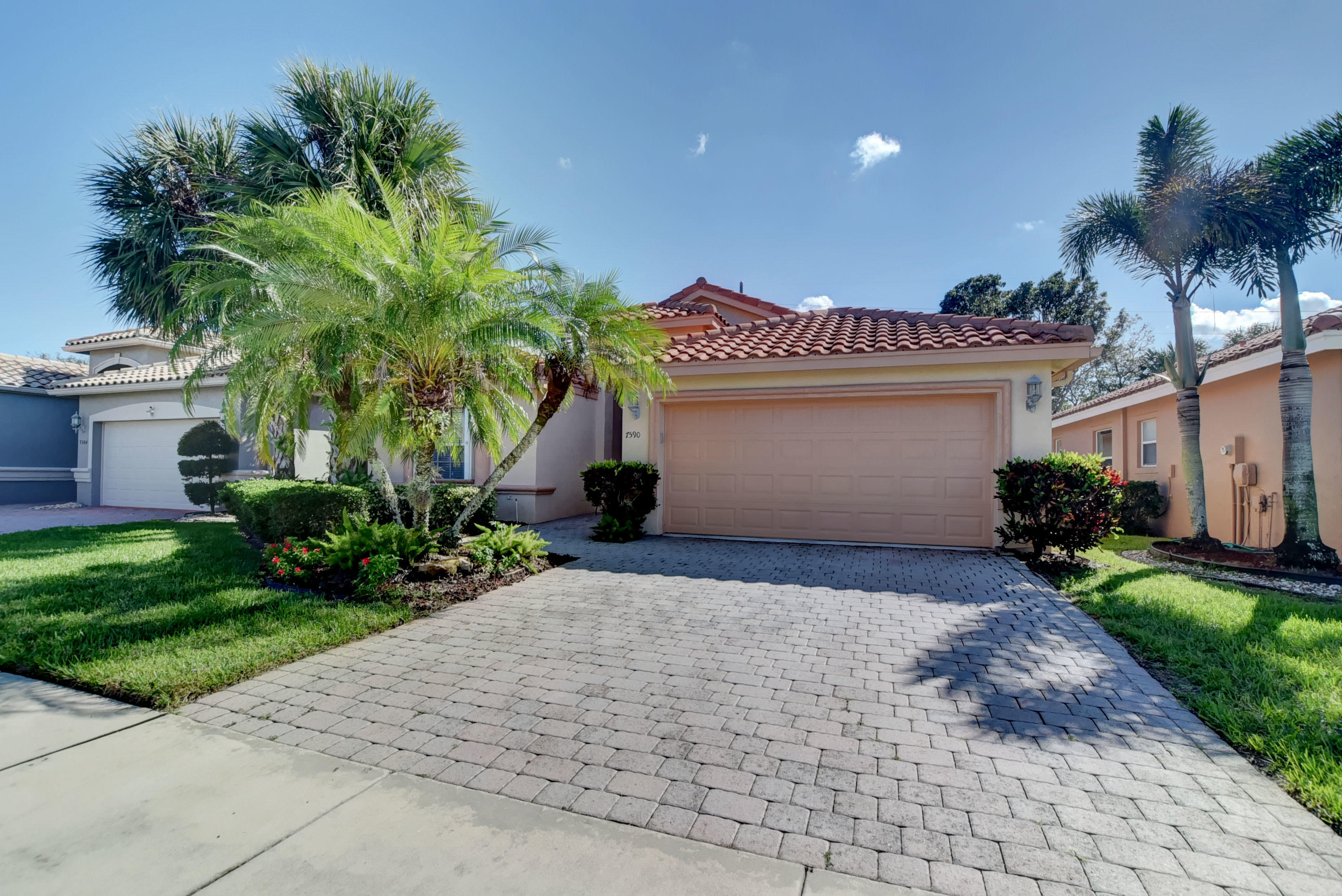 7590 Caprio Drive Boynton Beach, FL 33472 - Photo 2 of 33 DSC_9687And4more