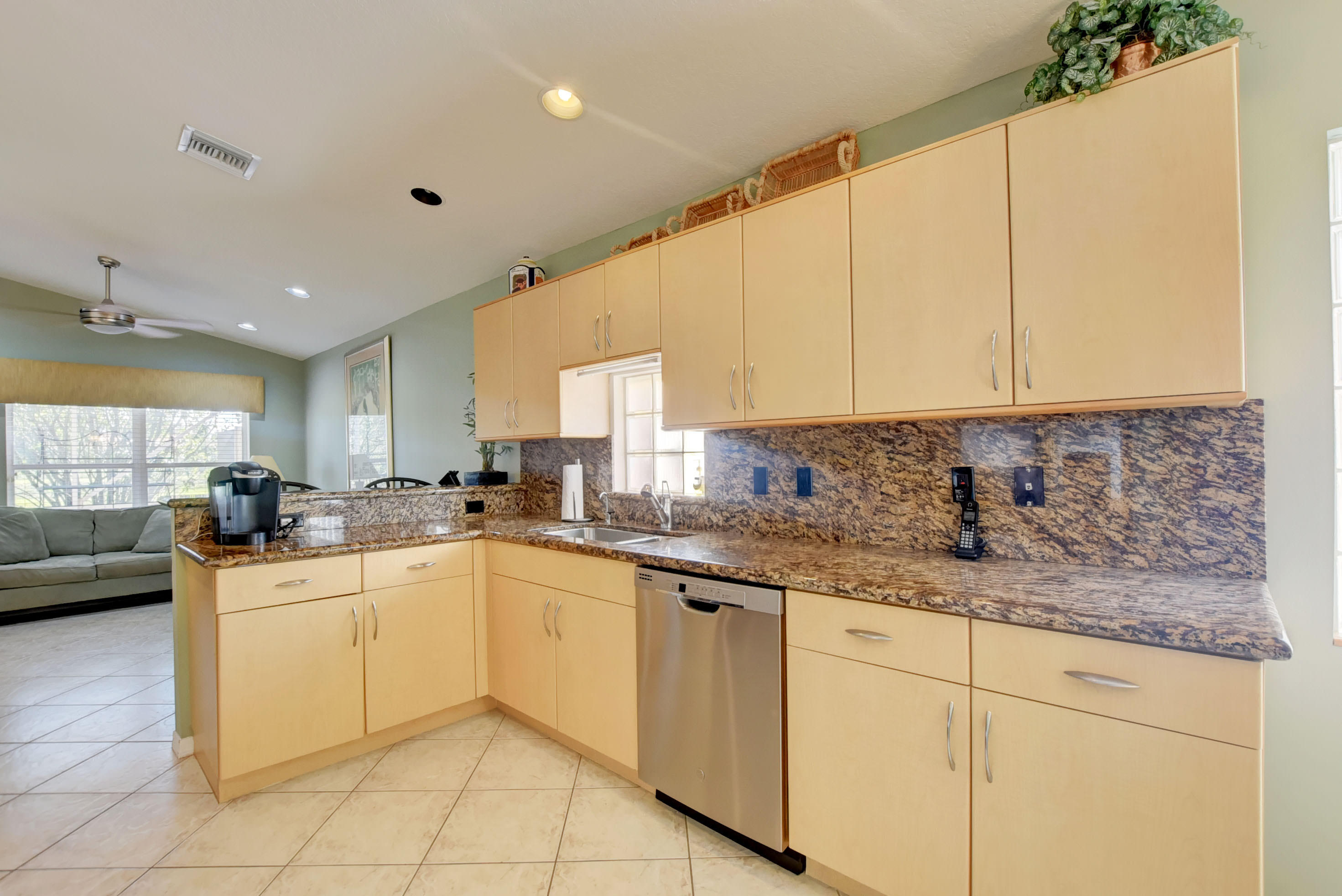 7590 Caprio Drive Boynton Beach, FL 33472 - Photo 15 of 33 DSC_9752And4more