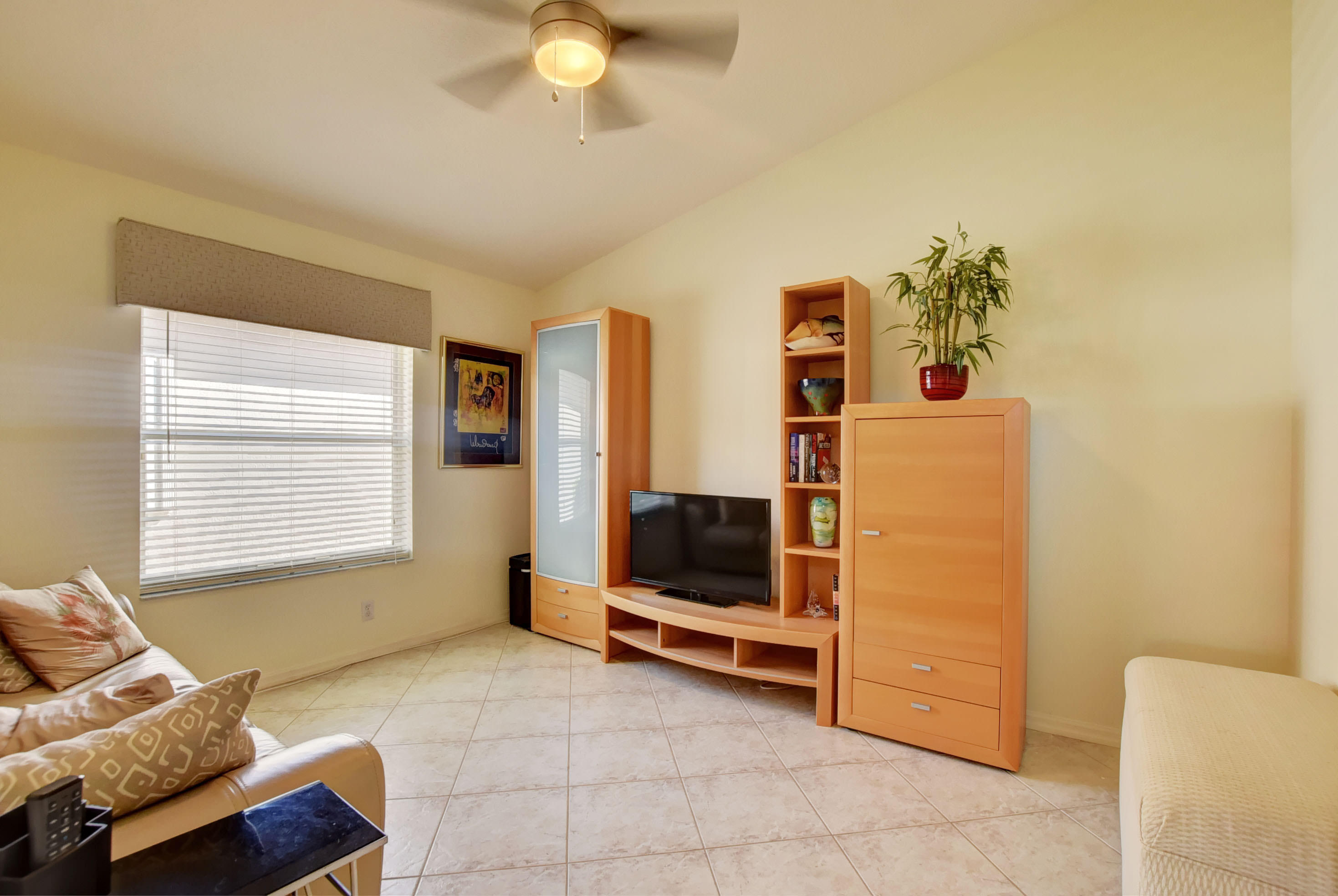 7590 Caprio Drive Boynton Beach, FL 33472 - Photo 32 of 33 DSC_9847And4more