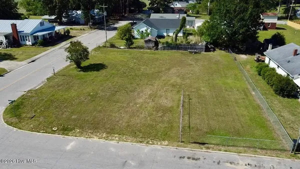 $12,500 | 102 Whitley Street, Walstonburg, NC 27888
