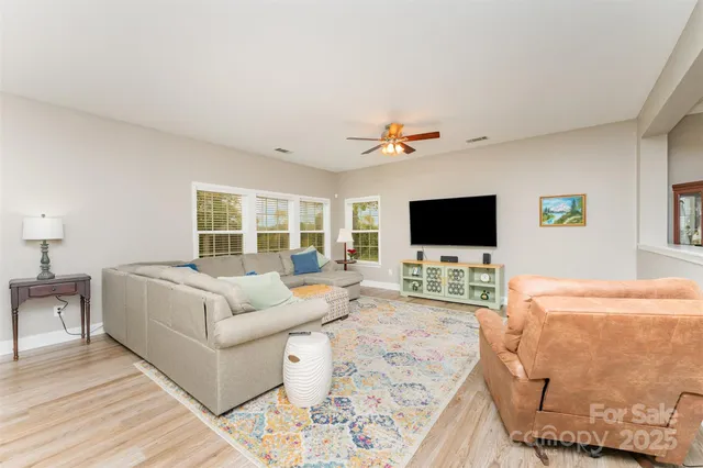 $515,000 | 721 Sandy Green Court, Fort Mill, SC 29715