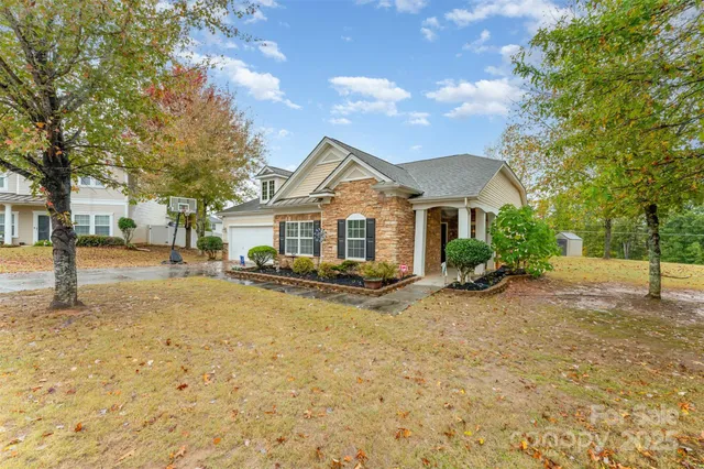 $515,000 | 721 Sandy Green Court, Fort Mill, SC 29715