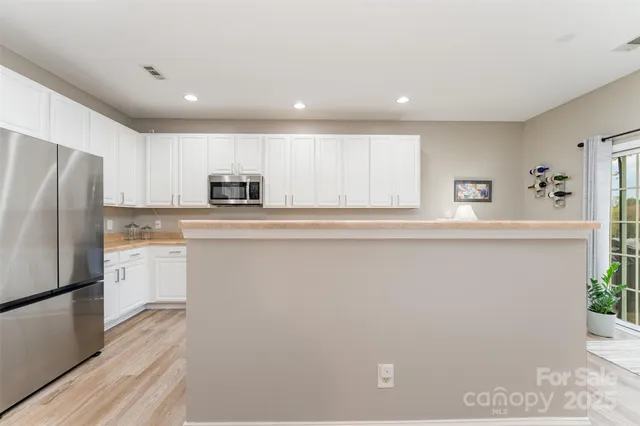 $515,000 | 721 Sandy Green Court, Fort Mill, SC 29715