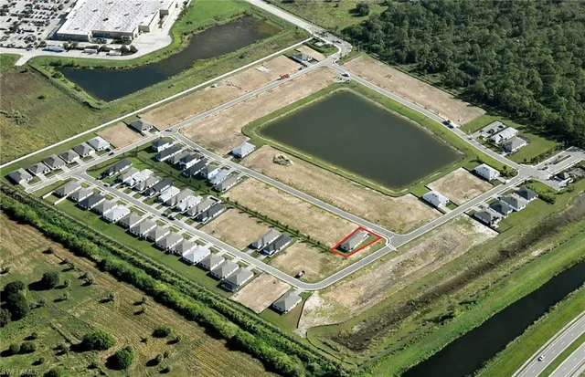 $341,020 | 1002 Caloosa Breeze Drive, LaBelle, FL 33935