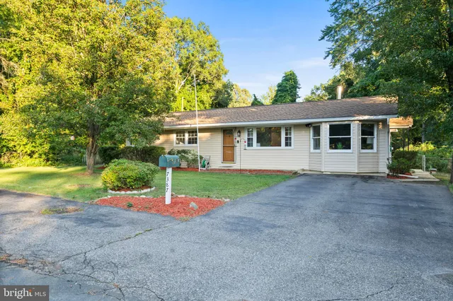 $369,900 | 7387 Gabriel Drive, Bryans Road, MD 20616