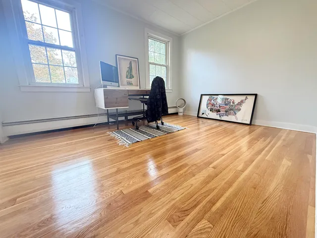 $299,900 | 10 Acer Heights Road, Claremont, NH 03743