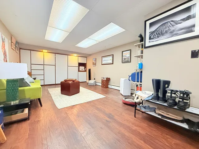 $299,900 | 10 Acer Heights Road, Claremont, NH 03743