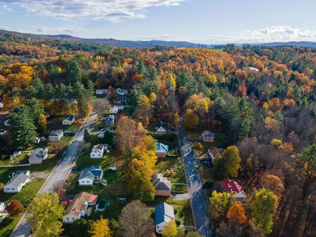 $299,900 | 10 Acer Heights Road, Claremont, NH 03743