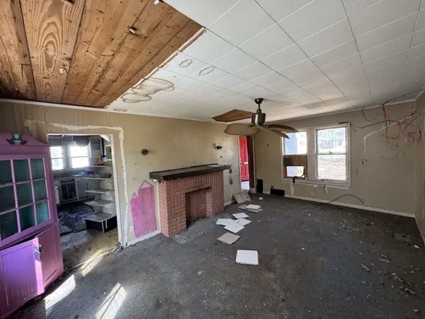 $49,989 | 2609 Pine Street, Texarkana, TX 75503