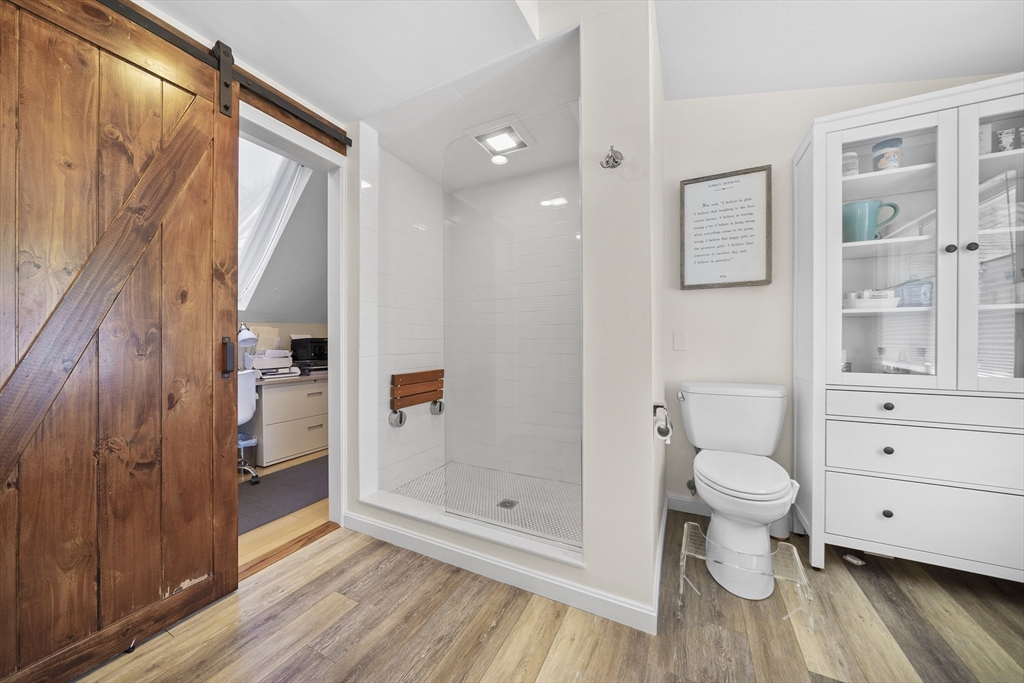 464 Bay Road Easton, MA 02375 - Photo 19 of 42 Gallery Image 19