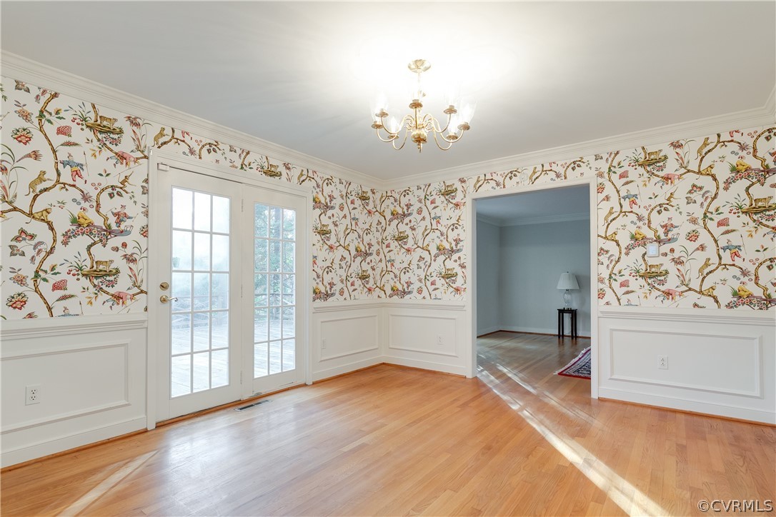 8965 Wishart Road Henrico, VA 23229 - Photo 11 of 38 French doors to deck.