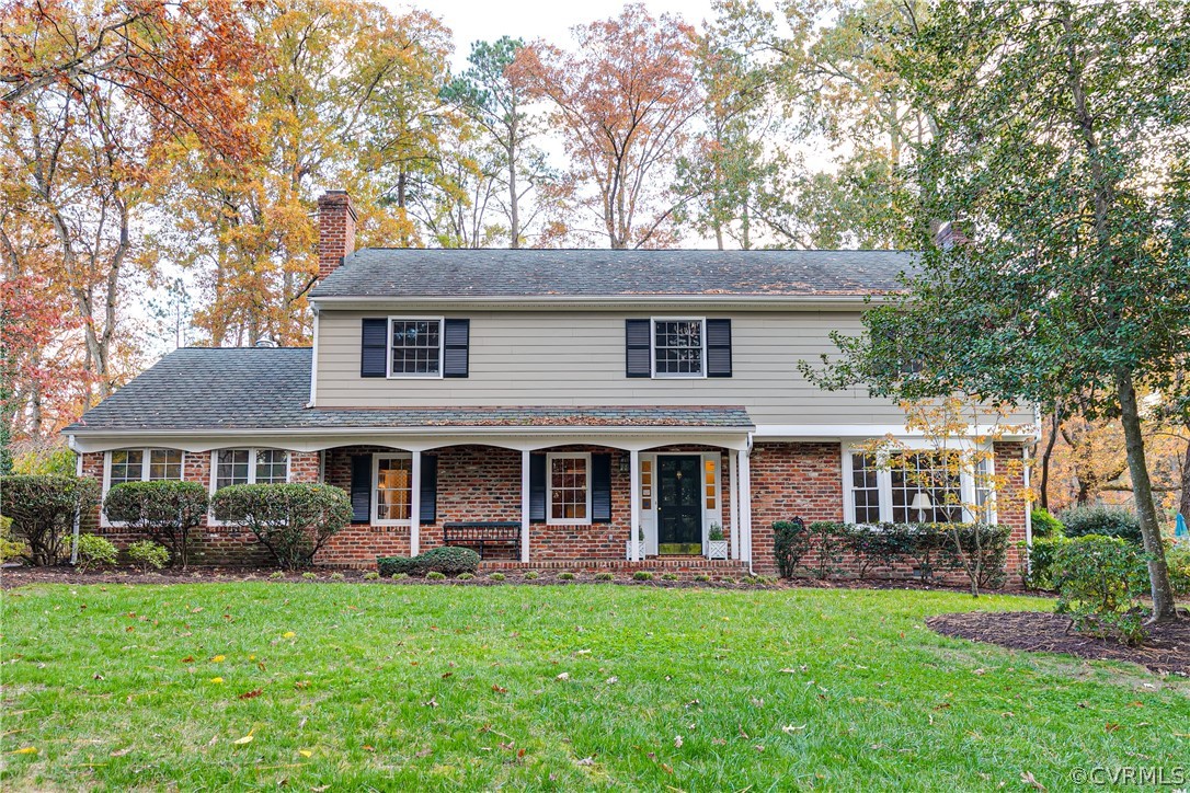 8965 Wishart Road Henrico, VA 23229 - Photo 2 of 38 Hardiplank and brick siding.