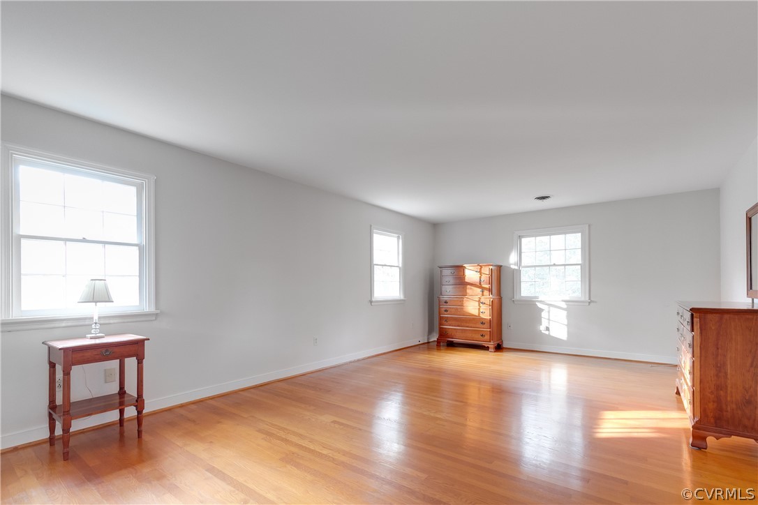 8965 Wishart Road Henrico, VA 23229 - Photo 21 of 38 HUGE primary suite!