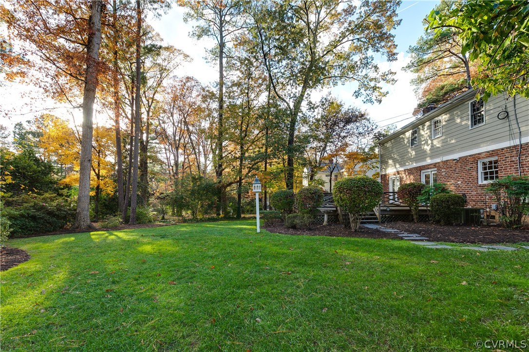 8965 Wishart Road Henrico, VA 23229 - Photo 33 of 38 Back yard is beautifully landscaped!