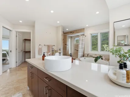 $1,799,000 | 2937 Papali Street, Honolulu, HI 96819