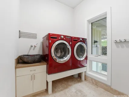 $1,799,000 | 2937 Papali Street, Honolulu, HI 96819