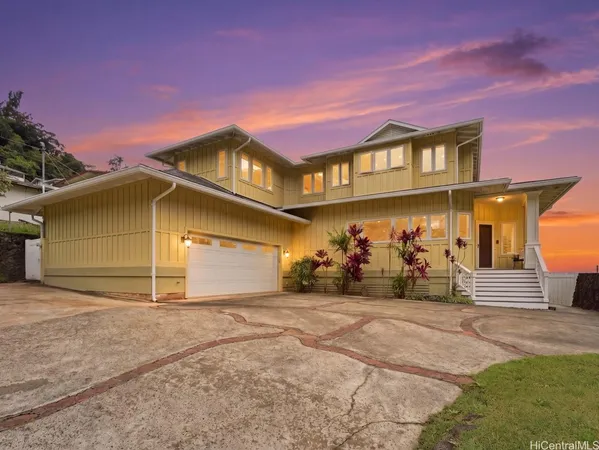 $1,799,000 | 2937 Papali Street, Honolulu, HI 96819