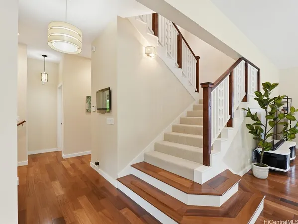 $1,799,000 | 2937 Papali Street, Honolulu, HI 96819