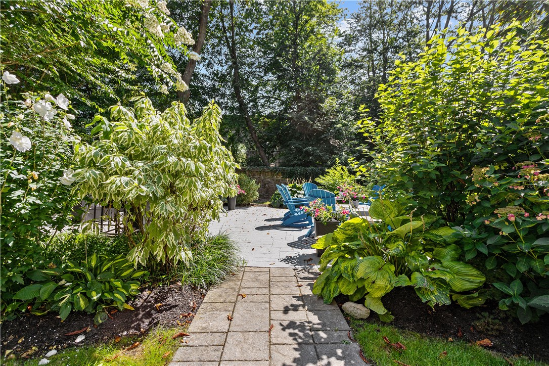 426 Spring Street, Unit 104 Newport, RI 02840 - Photo 12 of 47