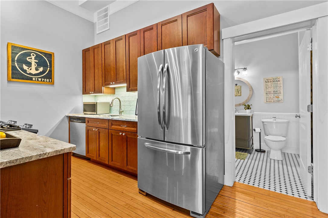 426 Spring Street, Unit 104 Newport, RI 02840 - Photo 28 of 47