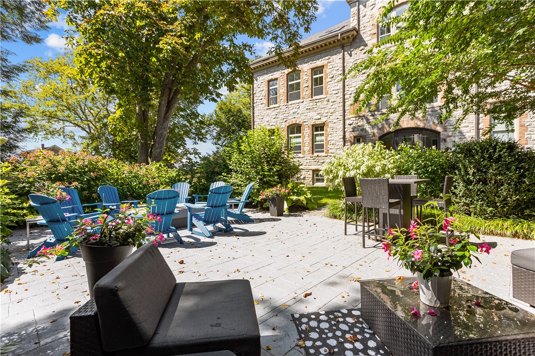 426 Spring Street, Unit 104 Newport, RI 02840 - Photo 5 of 47