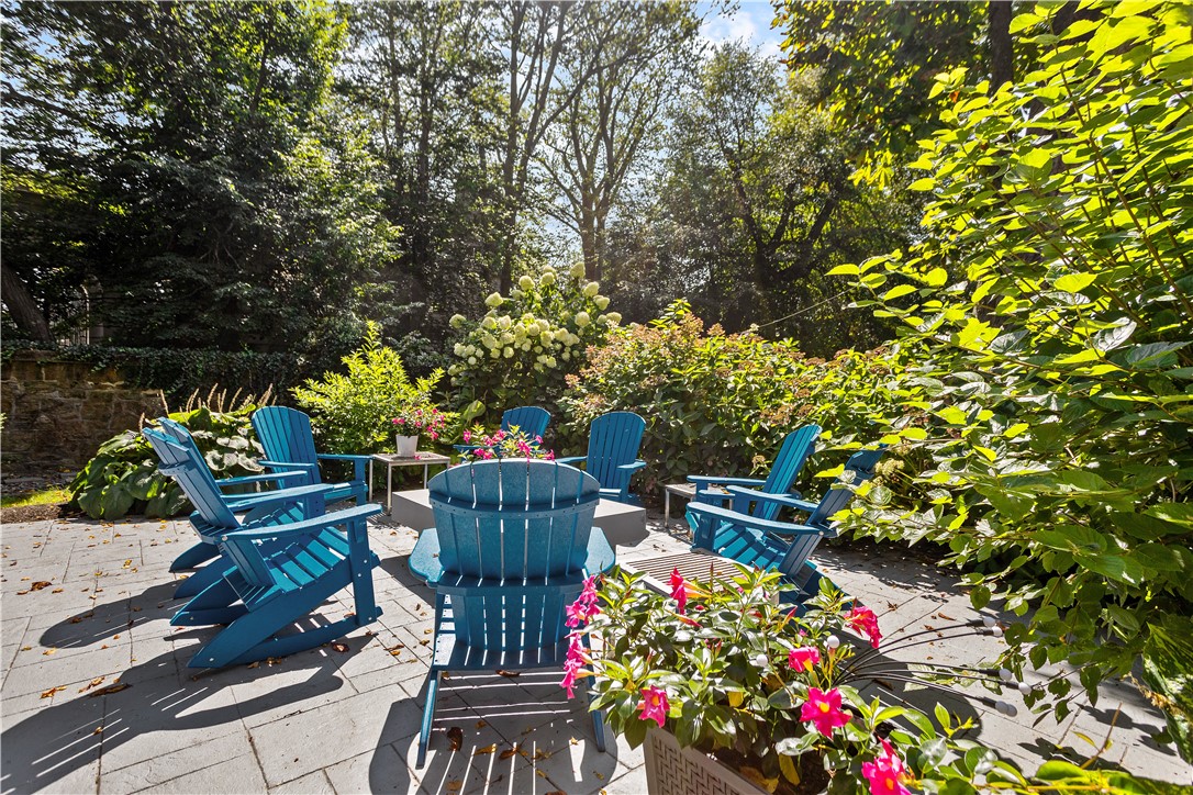 426 Spring Street, Unit 104 Newport, RI 02840 - Photo 6 of 47