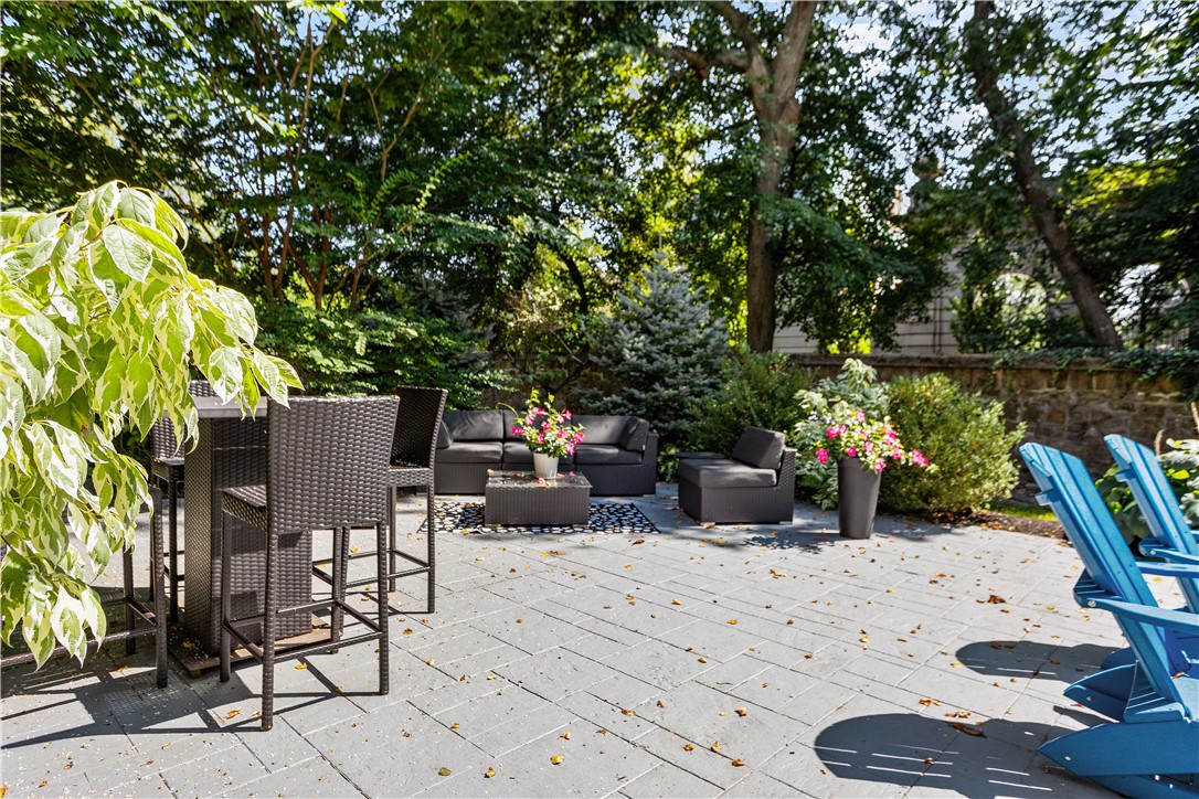 426 Spring Street, Unit 104 Newport, RI 02840 - Photo 9 of 47