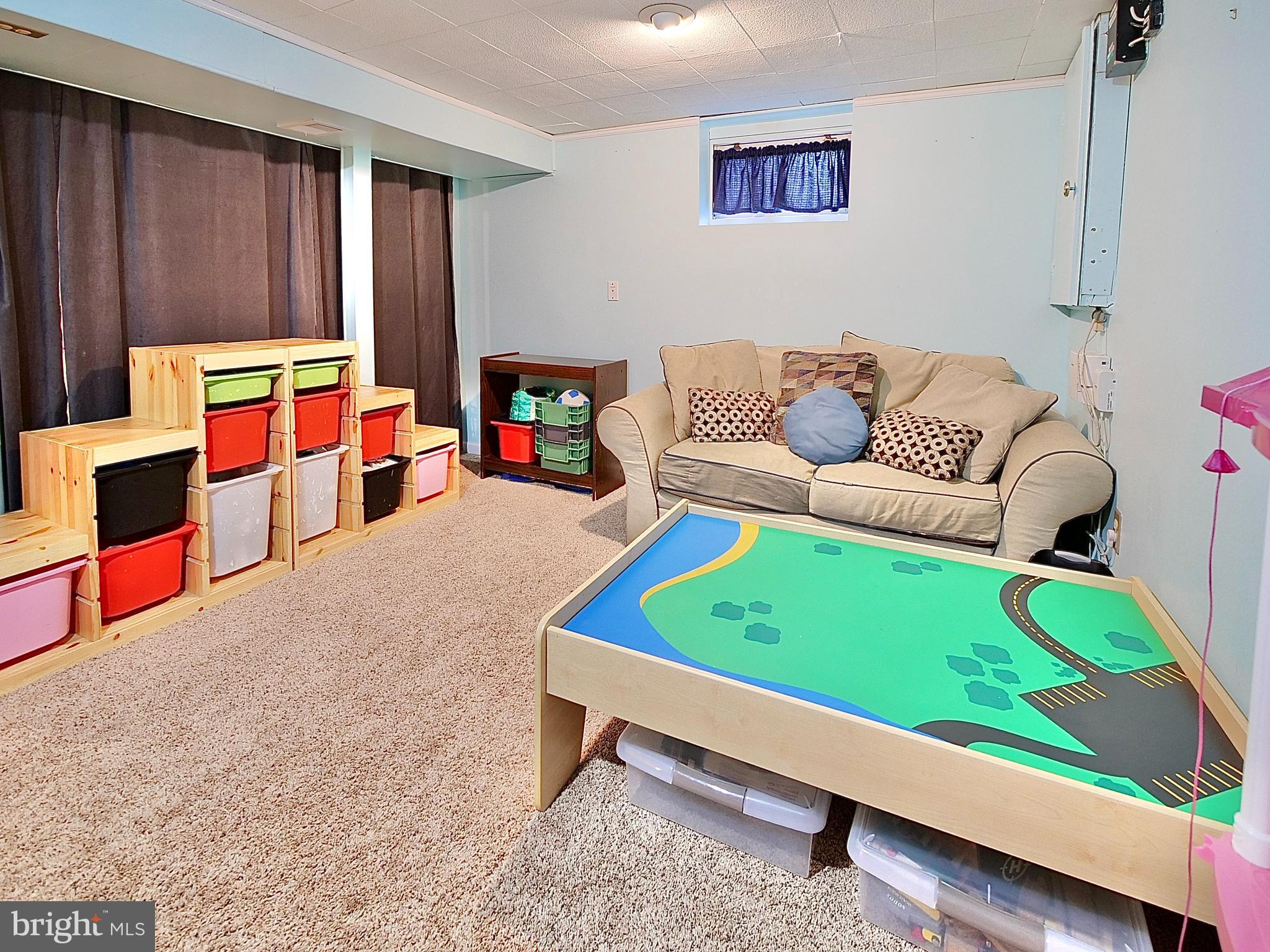 27 Willow Road Wallingford, PA 19086 - Photo 20 of 33 Basement - Family/Play Room
