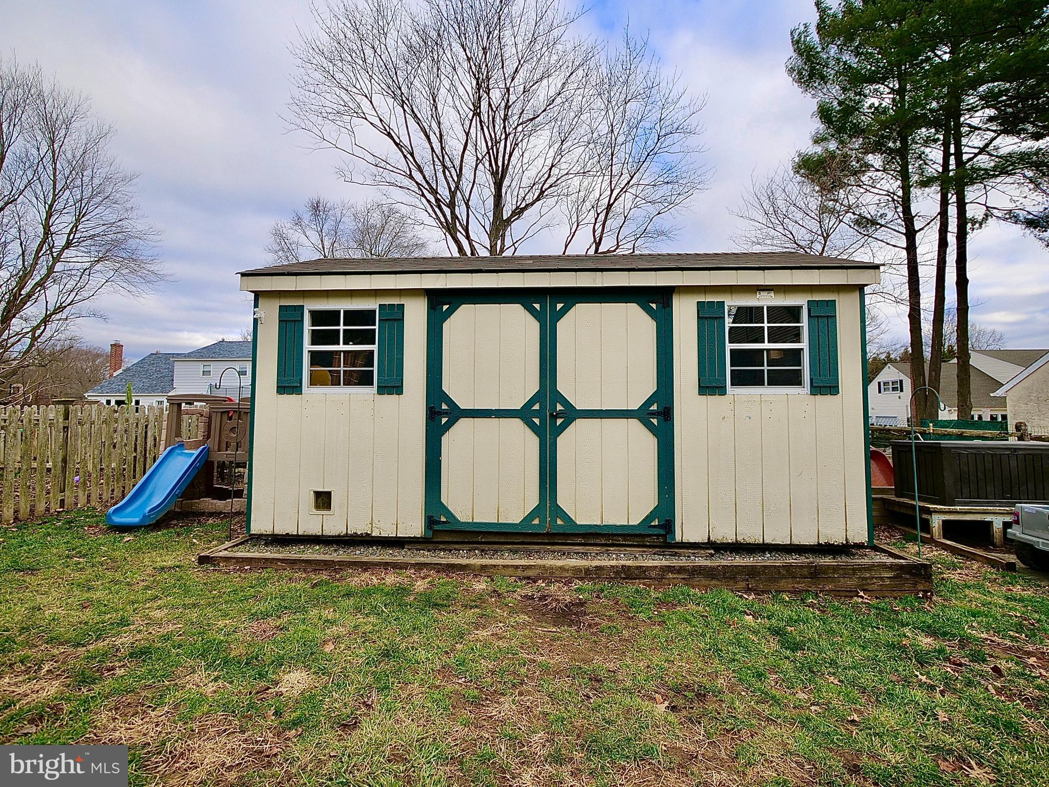 27 Willow Road Wallingford, PA 19086 - Photo 32 of 33 Backyard - Large Shed